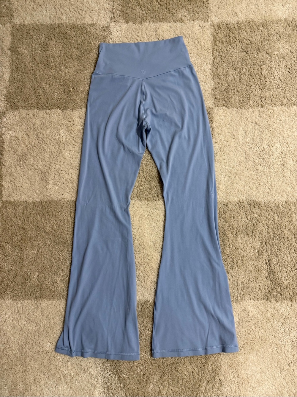 OFFLINE by Aerie Real Me High Rise Flare Leggings – Light Blue Size Large Short - Picture 2 of 3